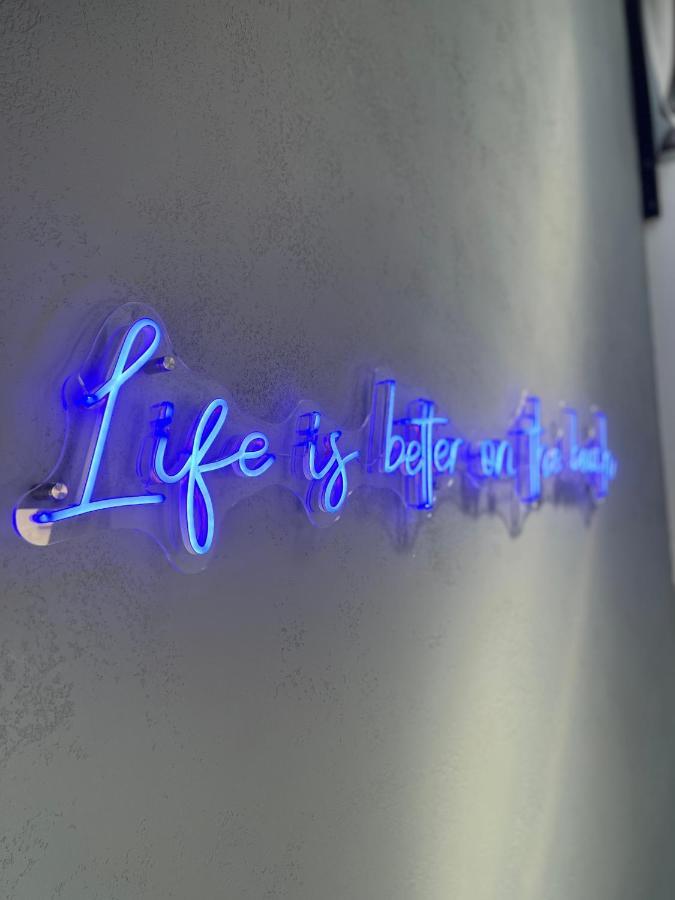 Neon Apartments Сопот Екстериор снимка